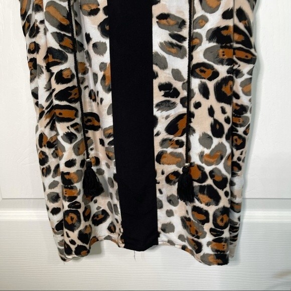 Unique Spectrum Leopard Print Sleeveless Top Tassels Soft V-Neck Lightweight 3X - Picture 5 of 10
